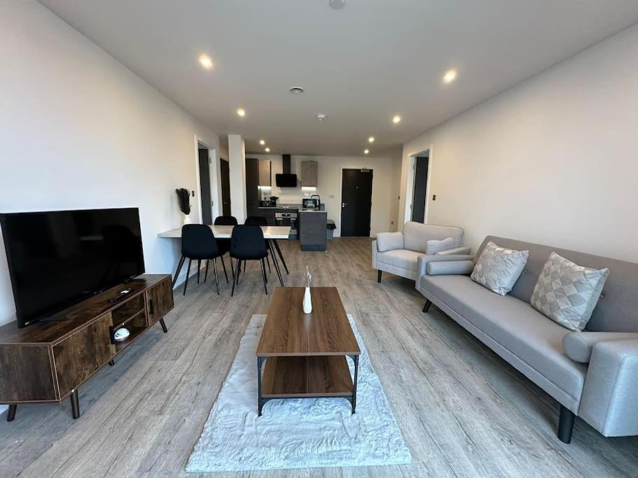 Stylish Central York Apartment Free Parking & Gym エクステリア 写真